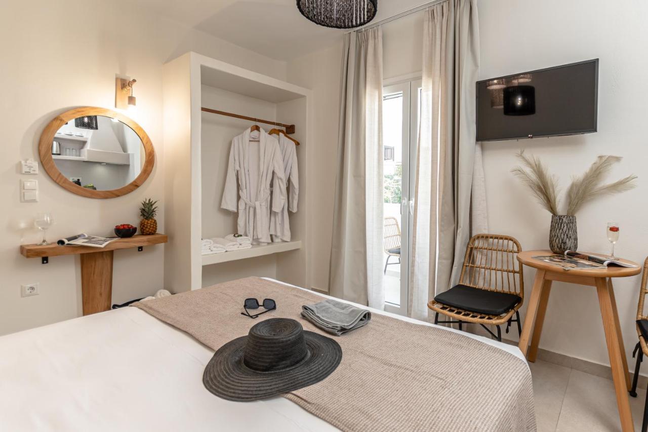 Heavenly Suites & Studios Naxos City Eksteriør billede