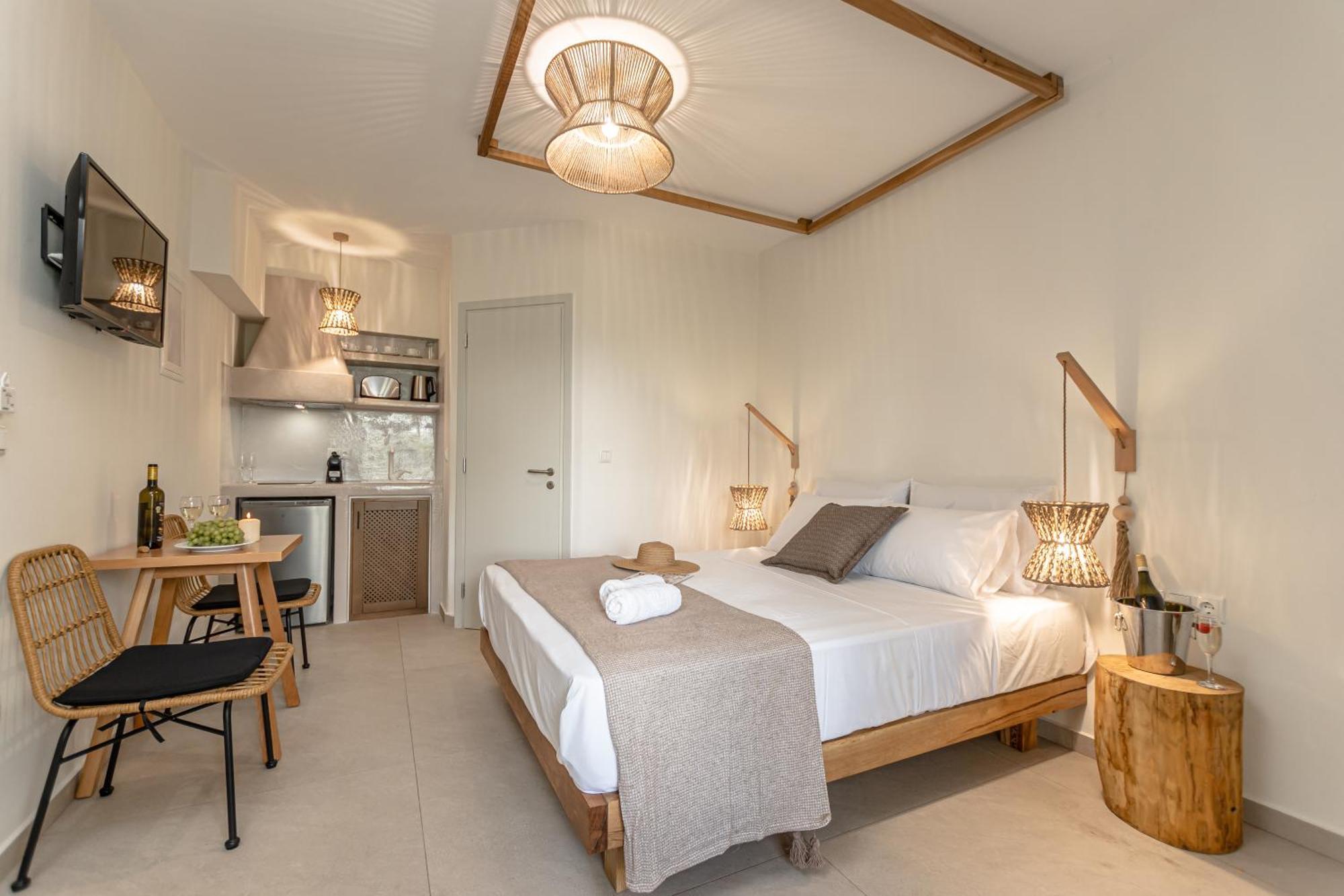 Heavenly Suites & Studios Naxos City Eksteriør billede
